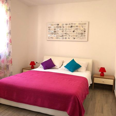 Apartments J&K Poljica  ภายนอก รูปภาพ