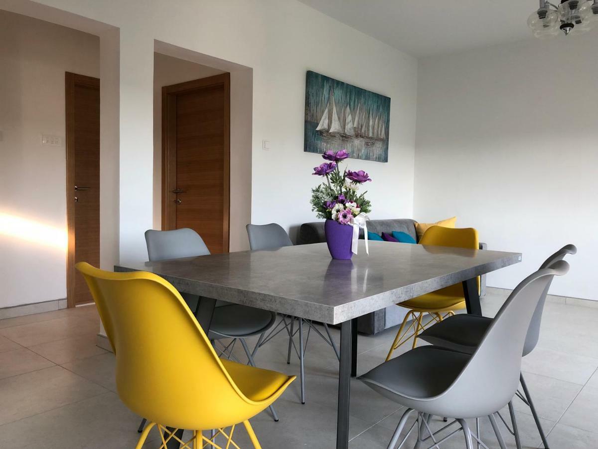 Apartments J&K Poljica  ภายนอก รูปภาพ